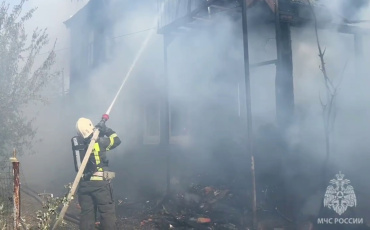 Вчера в Астрахани горел нежилой дом