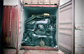 Астраханские таможенники пресекли ввоз 4 тонн незадекларированных запчастей