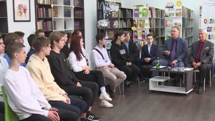 В Астрахани для школьников провели «Урок мужества»