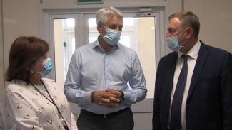 Александр Буркин и Леонид Огуль проинспектировали медучреждения Астраханской области