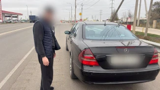 Лихач, устроивший дрифт в центре Астрахани, найден