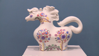 В Астрахани открылась выставка фарфоровых изделий