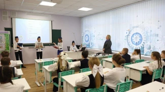 Астраханские школьники участвуют во всероссийской олимпиаде «Безопасные дороги»