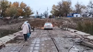 В астраханском селе восстановили понтонную переправу