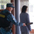 За полгода астраханцы пытались пронести в суды 1217 запрещенных предметов 
