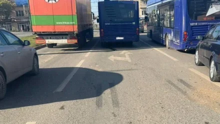 В Астрахани в ДТП пострадала 8-летняя пассажирка автобуса