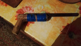 В Астраханской области мужчина изготовил дома пистолет