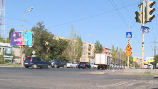 В администрации Астрахани пояснили ситуацию с ремонтом улицы Академика Королева