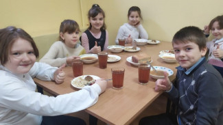 В Астрахани ученики сами проверяют качество питания в школе