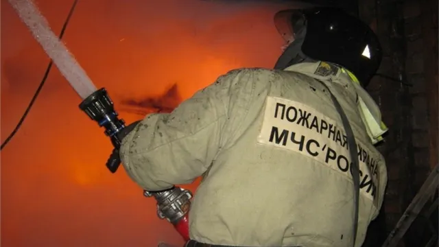 В Астрахани из-за короткого замыкания двое человек погибли в пожарах