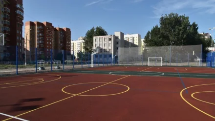 В Астраханской области выделили более 10 млн рублей на ремонт 7 школьных спортзалов 