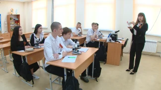 Под Астраханью открыли новую школу с передовыми технологиями обучения 