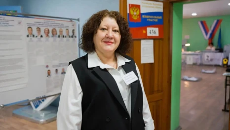 Наблюдатели от политических партий отметили высокую активность избирателей и спокойную обстановку на выборах в Астраханской области
