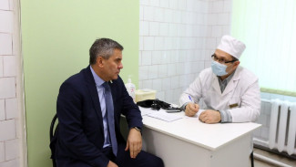 В Астрахани члены правительства провакцинировались от коронавируса