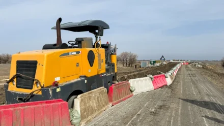 В Астраханской области ведется подготовка к началу дорожного сезона