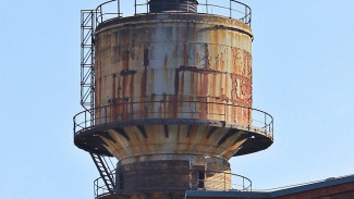 В Икрянинском районе Астраханской области буря снесла башню