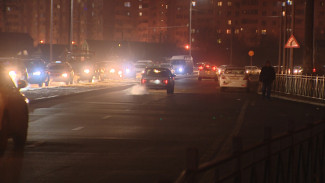 В Астрахани сотрудники ГИБДД провели рейд по проверке освещённости улиц