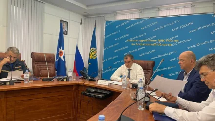 На месте пожара в Астрахани введён режим локальной ЧС