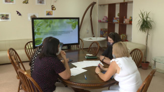 Астраханских пенсионеров приглашают принять участие в вокальном конкурсе