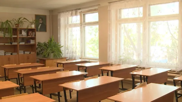 В Астрахани 21 школа перешла на дистанционное обучение