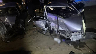 Под Астраханью в жёстком ДТП пострадали 5 человек