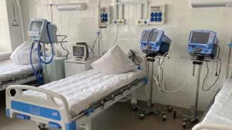 Коечный фонд в ковидных госпиталях Астраханской области заполнен на 90%
