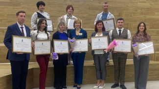 В Астрахани назвали победителей конкурсов среди педагогов