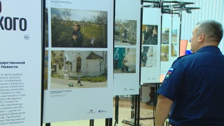 В Астрахани открылась выставка «Хроники террора украинского неонацистского режима»