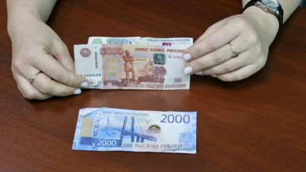 В Астраханской области мужчина хранил 2 миллиона фальшивок