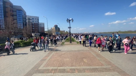 В Астрахани прошла акция «10 тысяч шагов к жизни»