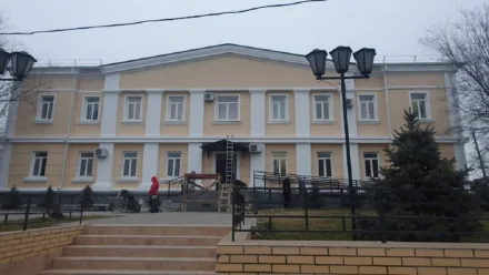 В Камызяке капитально отремонтировали детскую школу искусств