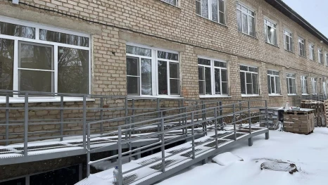 В Астраханской области капитально ремонтируют больницу по нацпроекту