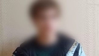 В Астрахани задержали вандала за осквернение фасада исторического здания