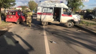 В Астрахани произошло ДТП с машиной скорой помощи 