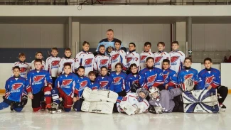 Игорь Бабушкин поздравил астраханцев со Всероссийским днём хоккея