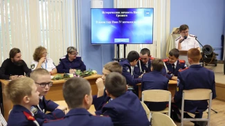 Кадеты закрепили знания о роли Ивана Грозного в истории Астраханской области