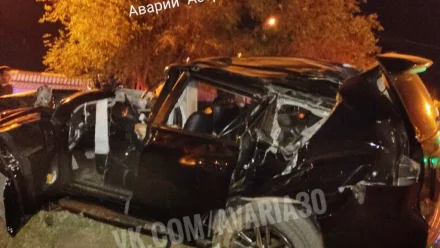 В Астрахани в ДТП на Набережной 1 Мая пострадал 18-летний парень