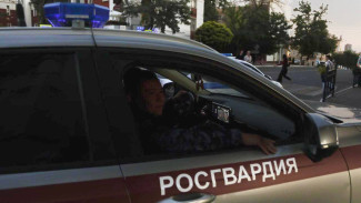 Росгвардейцы задержали астраханца, который находился в федеральном розыске