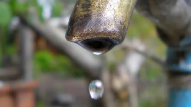 Астраханцы из села Солянка жалуются на проблемы с водоснабжением