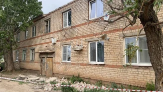 На севере Астраханской области произошло частичное обрушение многоквартирного дома