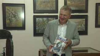 В Астрахани открылась выставка питерского художника Андрея Бодрова