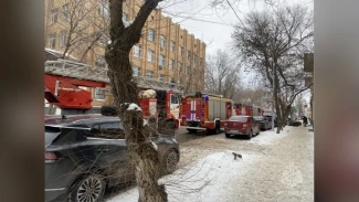 Сегодня в центре Астрахани произошёл пожар