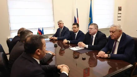 Делегация Азербайджана традиционно посетила Астрахань ко дню памяти Гейдара Алиева