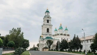 Башни Астраханского кремля завершают сезон