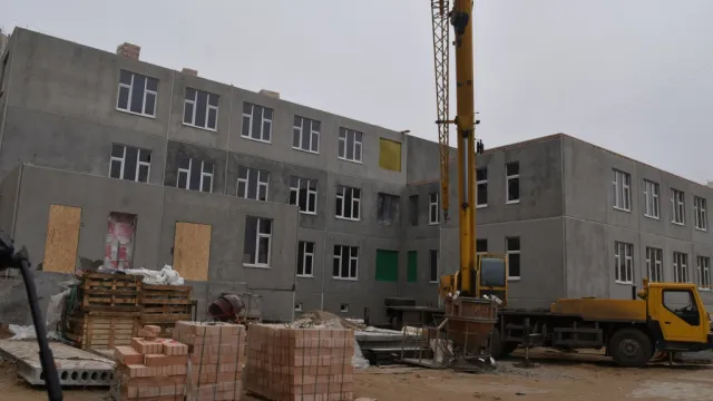 Два детсада в Ленинском районе Астрахани достроят в 2021 году