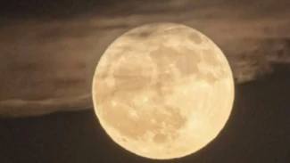 Астраханцы смогут увидеть уникальное суперлуние