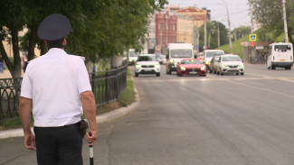 В Астрахани инспектор ДПС попался на взятке от водителя