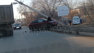 В Астрахани в ДТП на Началовском шоссе пострадала 35-летняя женщина