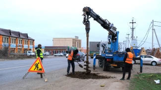 В Астрахани начали обустройство освещения на улице 1-й Виноградной
