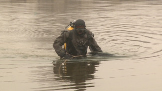 В Астрахани водолазы проверили места, где на Крещение установят купели